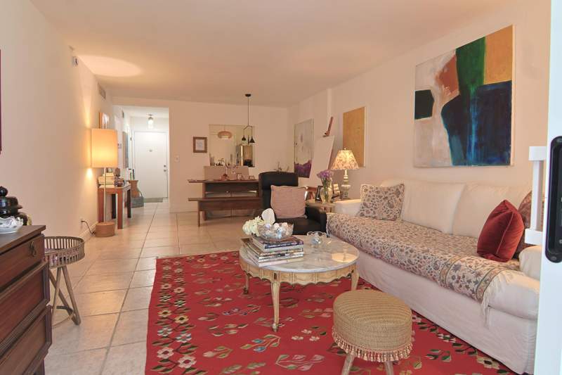 1 bedroom Condominium at 1000 NE 12th Avenue #106, Meadowbrook Condo Apts Bldg 7, Hallandale Beach — photo 4