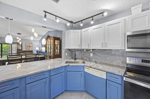 2640 Gately Drive #1601, West Palm Beach FL - photo 10 of 54