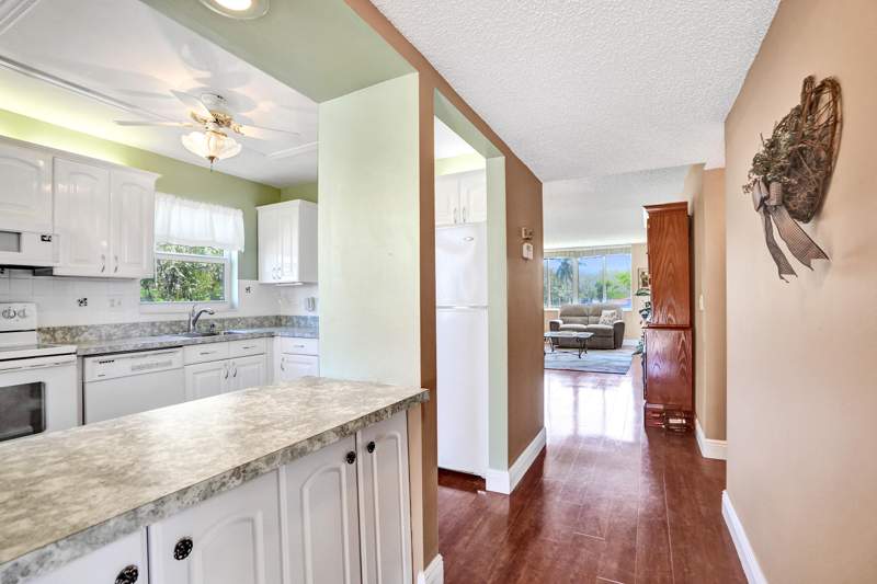 2 bedroom Condominium at 6670 Royal Palm Boulevard #201- K, Royal Park Gardens Ii-K Condo, Margate — photo 3