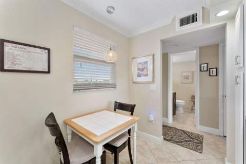 2515 NE 2nd Court #405, Boynton Beach FL - photo 9 of 27