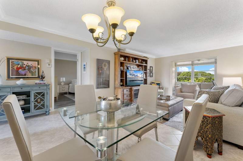 1 bedroom Condominium at 2515 NE 2nd Court #405, Village Royale Greentree Condo, Boynton Beach — photo 2