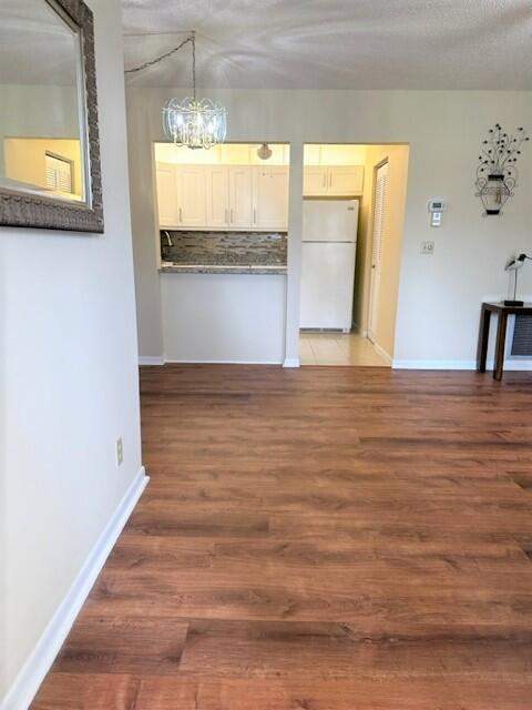 441 Pine Glen Lane #D-2, Greenacres FL - photo 9 of 37