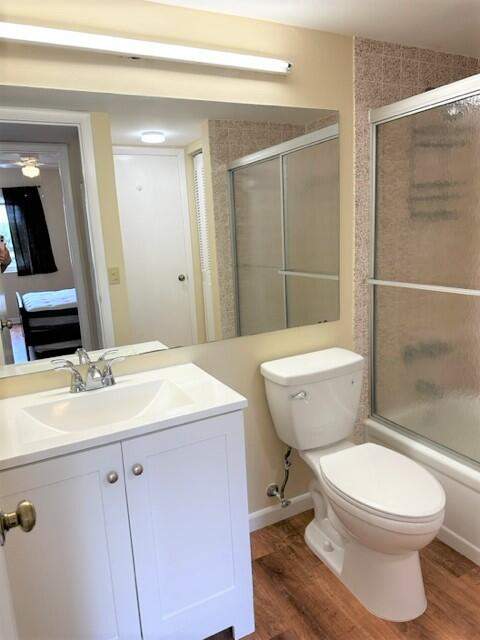 441 Pine Glen Lane #D-2, Greenacres FL - photo 20 of 37