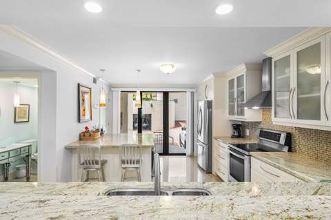 2155 S Ocean Boulevard #7, Delray Beach FL - photo 13 of 54