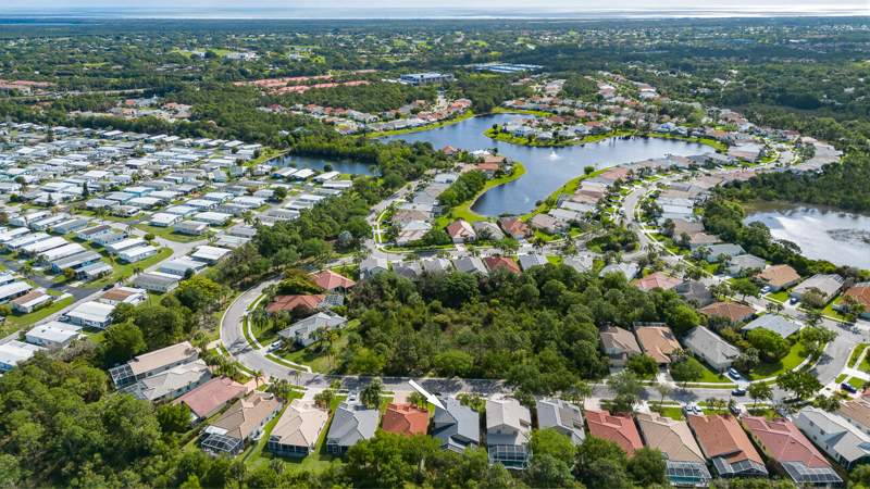 4 bedroom Single Family Residence at 7213 SE Magellan Lane, Mariner Village, Stuart — photo 5