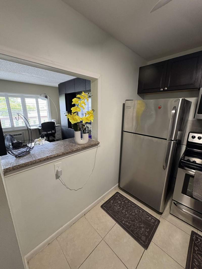 1 bedroom Condominium at 65 Preston B, Preston At Century Village Condo, Boca Raton — photo 3