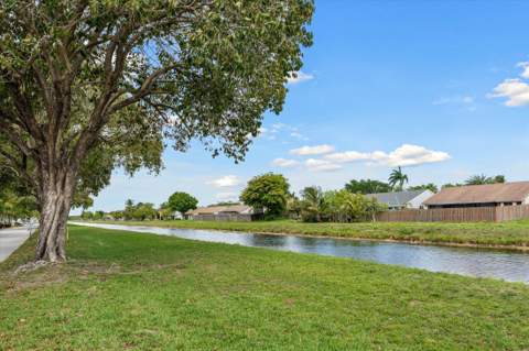 10360 NW 30th Court #403, Sunrise FL - photo 24 of 33