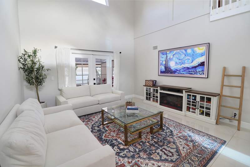 3 bedroom Townhouse at 11303 Lakeview Drive #8-m, Portofino Condominium, Coral Springs — photo 4