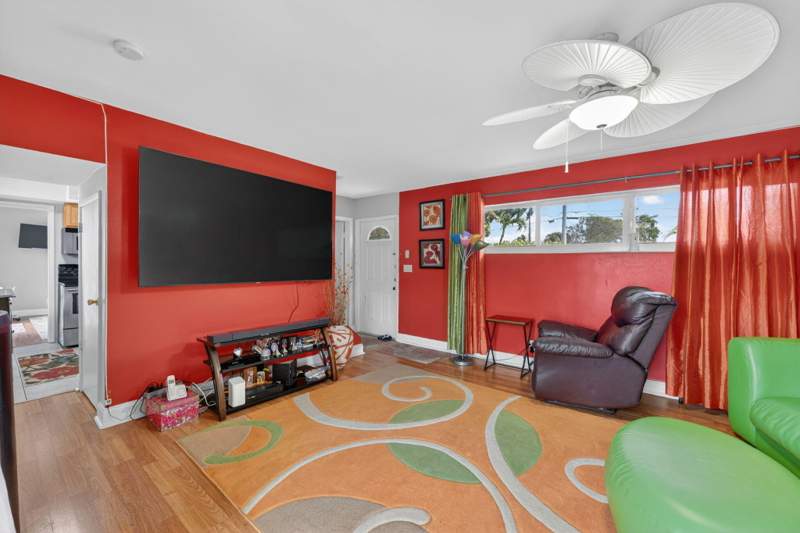 3 bedroom Single Family Residence at 1380 NE 40th Drive, Kimberly Lake Villas, Oakland Park — photo 4