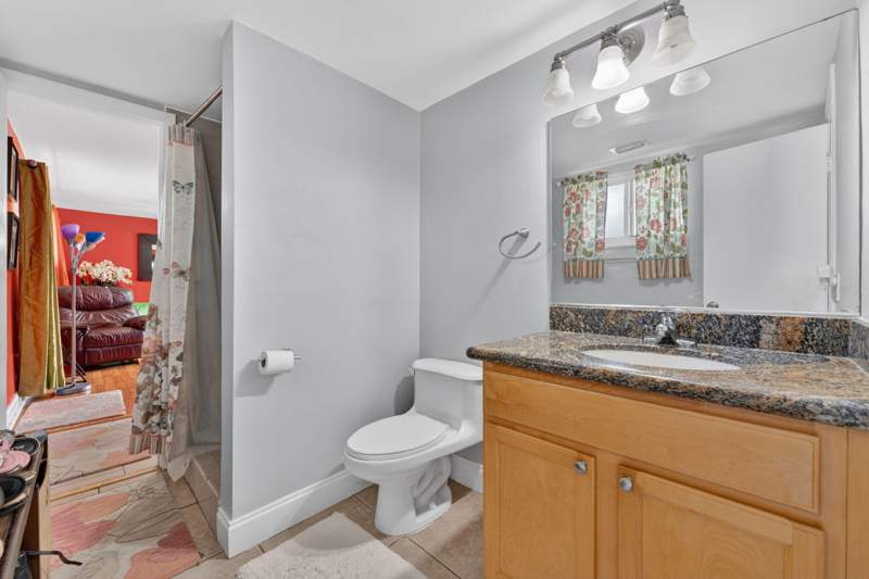 3 bedroom Single Family Residence at 1380 NE 40th Drive, Kimberly Lake Villas, Oakland Park — photo 5