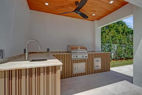 365 NE 3rd Street, Boca Raton FL - photo 16 of 49