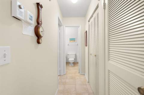 945 Savannas Point Drive #B, Fort Pierce FL - photo 10 of 26