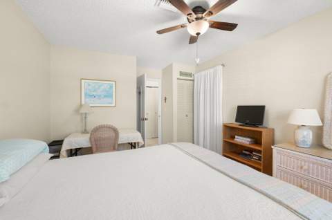945 Savannas Point Drive #B, Fort Pierce FL - photo 12 of 26