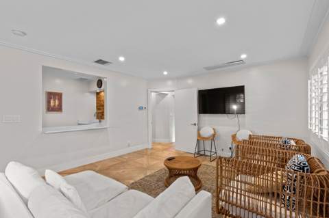 338 Princeton Drive, Lake Worth Beach FL - photo 18 of 34