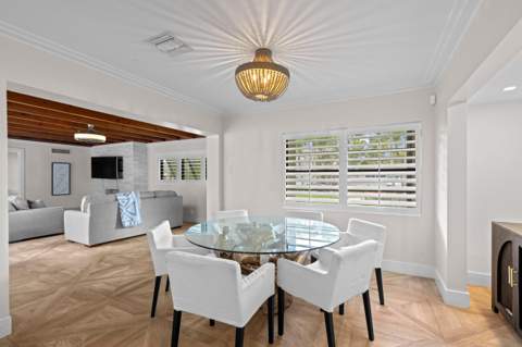 338 Princeton Drive, Lake Worth Beach FL - photo 8 of 34
