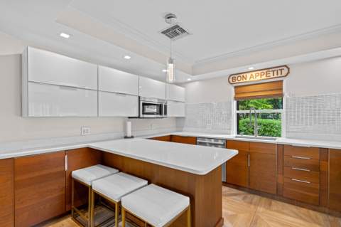 338 Princeton Drive, Lake Worth Beach FL - photo 12 of 34