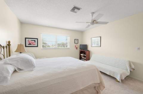 945 Savannas Point Drive #B, Fort Pierce FL - photo 19 of 26