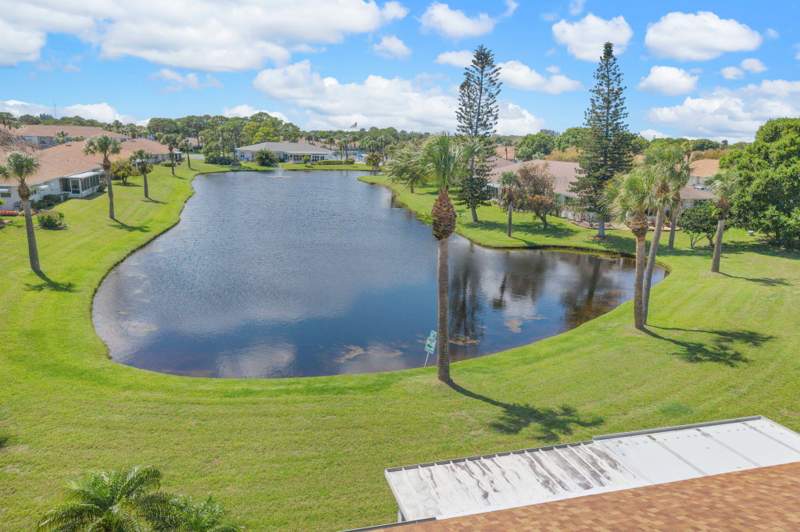 2 bedroom Condominium at 945 Savannas Point Drive #B, High Point Of Fort Pierce Condominium Section 3, Fort Pierce — photo 3