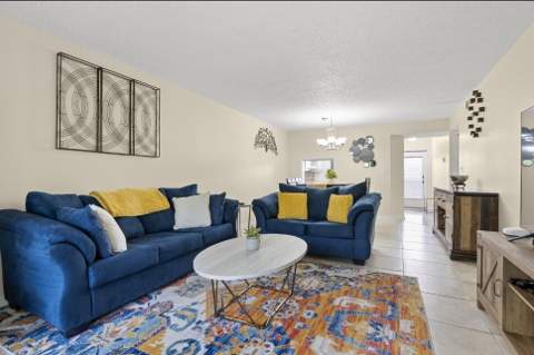 6095 N Sabal Palm Boulevard #210, Tamarac FL - photo 8 of 23