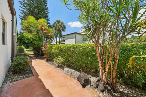 21875 Arriba Real #18b, Boca Raton FL - photo 24 of 45
