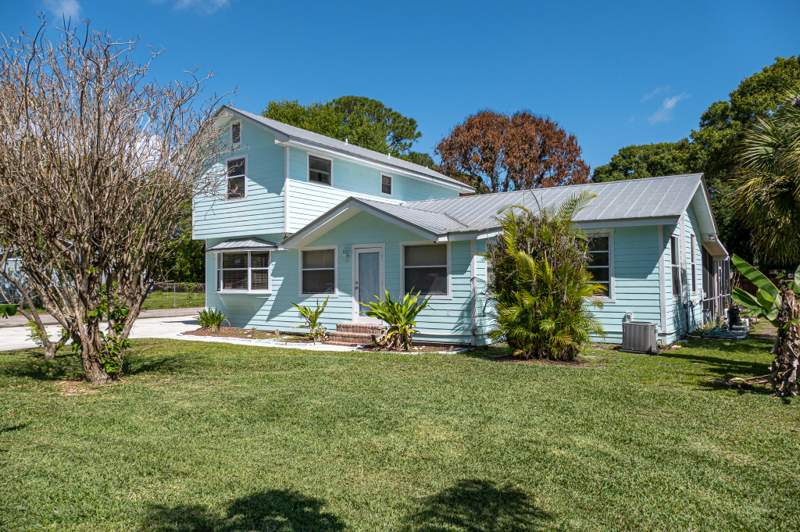 4 bedroom Single Family Residence at 520 Tumblin Kling Road, Metes And Bounds, Fort Pierce — photo 5