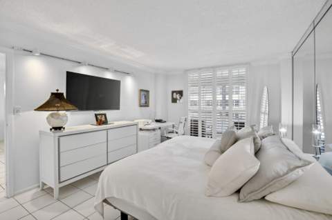 1160 N Federal Highway #517, Fort Lauderdale FL - photo 24 of 69