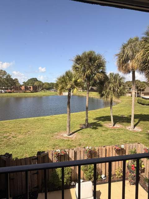 812 8th Way, West Palm Beach FL - photo 15 of 22