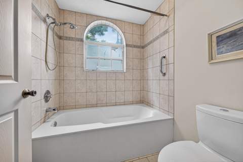 2501 NE 14th Street #301, Pompano Beach FL - photo 19 of 37