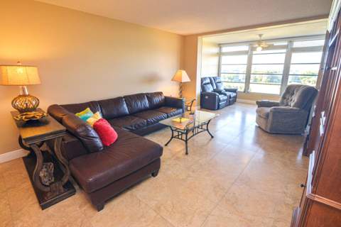 2661 S Course Drive #707, Pompano Beach FL - photo 11 of 32