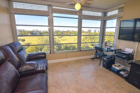 2661 S Course Drive #707, Pompano Beach FL - photo 12 of 32