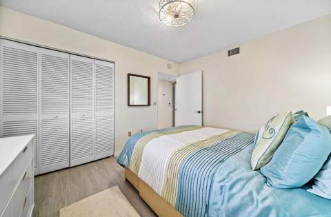 6065 Pointe Regal Circle, Delray Beach FL - photo 17 of 47