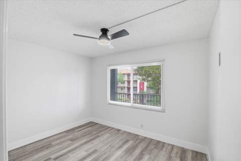700 SW 128th Avenue #310c, Pembroke Pines FL - photo 14 of 38