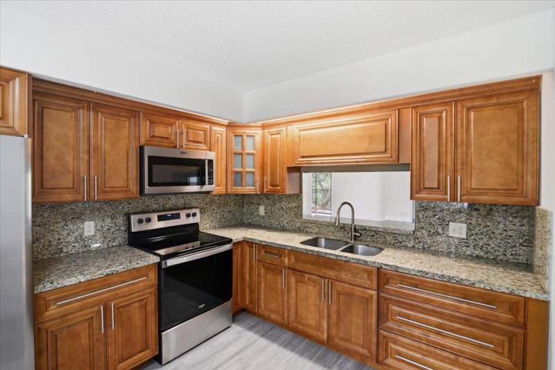 2 bedroom Condominium at 700 SW 128th Avenue #310c, Buckingham At Century Village, Pembroke Pines — photo 3