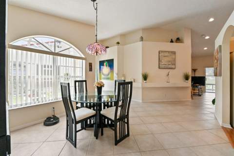 6077 Lake Hibiscus Drive, Delray Beach FL - photo 7 of 60