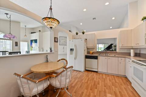 6077 Lake Hibiscus Drive, Delray Beach FL - photo 8 of 60