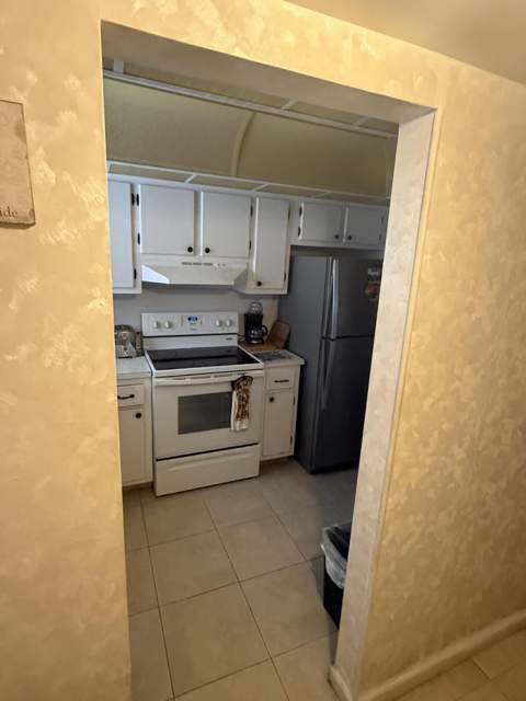 8051 Sunrise Lakes Drive #210, Sunrise FL - photo 16 of 50