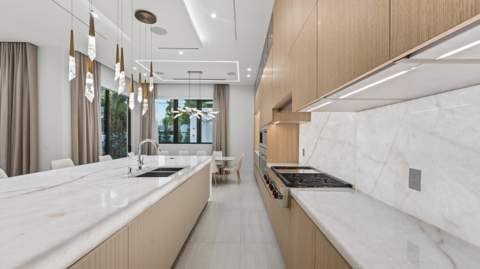 274 NE 3rd Court, Boca Raton FL - photo 7 of 59