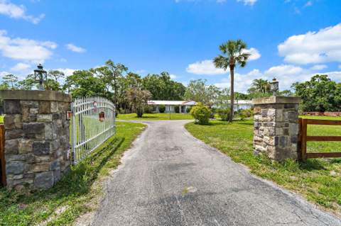 16411 Jupiter Farms Road, Jupiter FL - photo 6 of 25