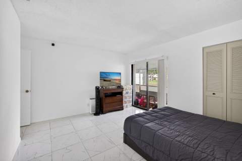 1025 Green Pine Boulevard #F, West Palm Beach FL - photo 18 of 41
