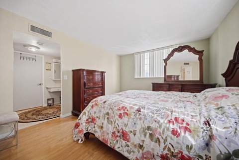 3040 Holiday Springs Boulevard #212, Margate FL - photo 10 of 29