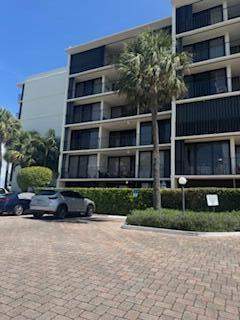 2 bedroom Condominium at 225 S Beach Road #Unit 205, Ocean Villas Condo Apts, Jupiter — photo 3