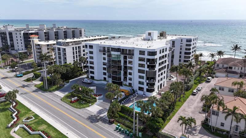 2 bedroom Condominium at 1155 Hillsboro Mile #502, Hillsboro Ocean Club Condo, Hillsboro Beach — photo 2