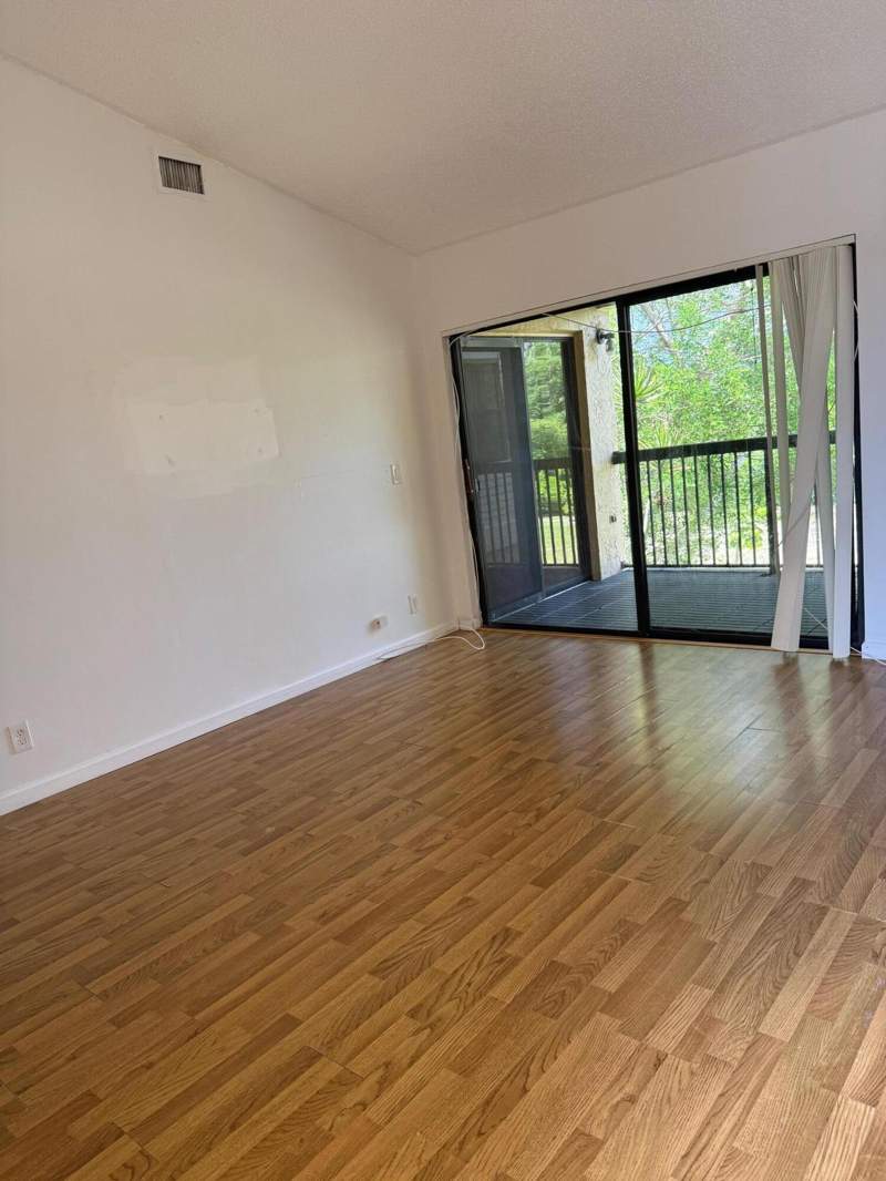 2 bedroom Condominium at 5721 Riverside Drive #301b5, Grand Oasis Condo, Coral Springs — photo 3