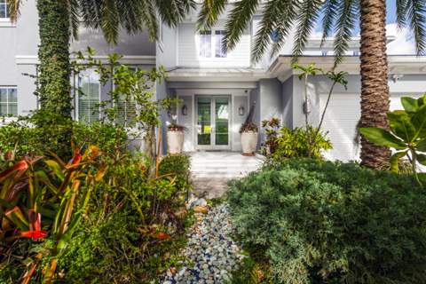 701 Flamingo Drive, Fort Lauderdale FL - photo 7 of 76