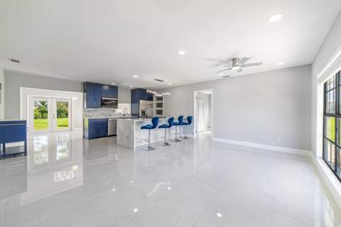 1809 SW Capehart Avenue, Port St. Lucie FL - photo 6 of 39