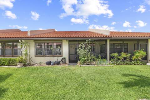 39 Bethesda Park Circle #L39, Boynton Beach FL - photo 23 of 33