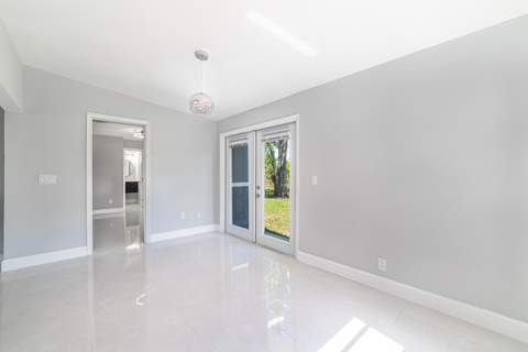 1809 SW Capehart Avenue, Port St. Lucie FL - photo 12 of 39