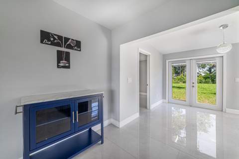 1809 SW Capehart Avenue, Port St. Lucie FL - photo 13 of 39