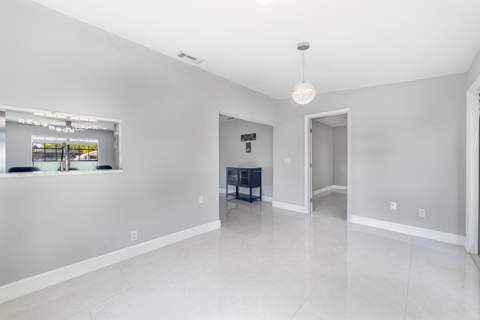 1809 SW Capehart Avenue, Port St. Lucie FL - photo 18 of 39