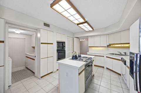 7209 Promenade Drive #101, Boca Raton FL - photo 12 of 52